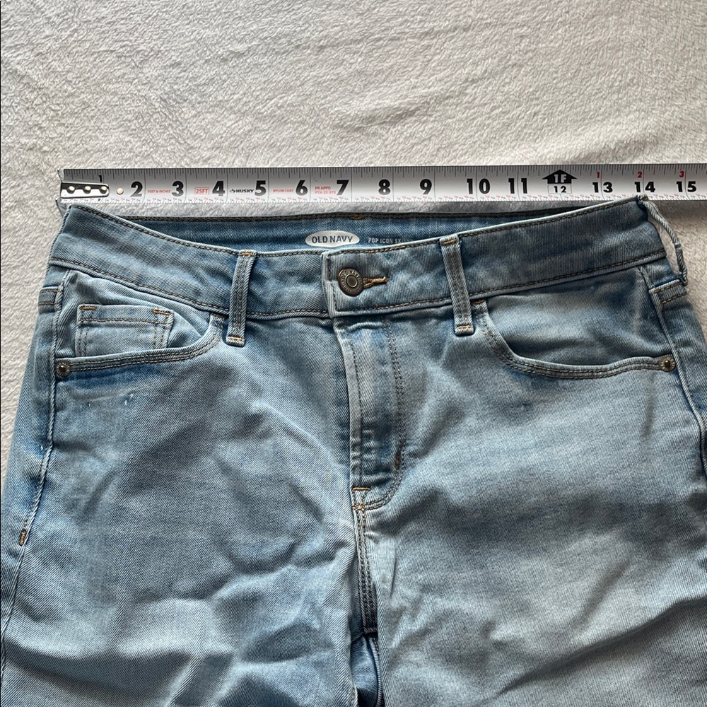 Old Navy Women's Sky Blue Straight Leg Jeans - Picture 5 of 7